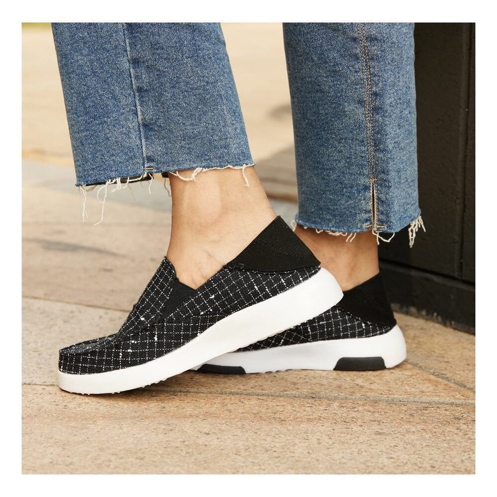 OrthoComfoot Women Slip Ons w/ Arch Support Plantar Fasciitis Orthopedic Shoes - Picture 2 of 9